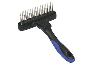 Twist &amp; Cling rolling detangling curry comb for dogs