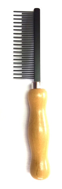Wooden handle comb