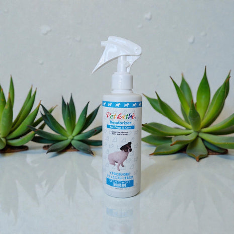 Pet Esthé odor-neutralizing spray for animal environments 